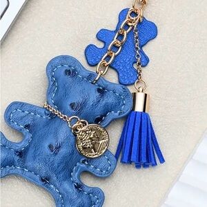 Source Unknown Blue Teddy Bear Keychain with Gold Coin Charm